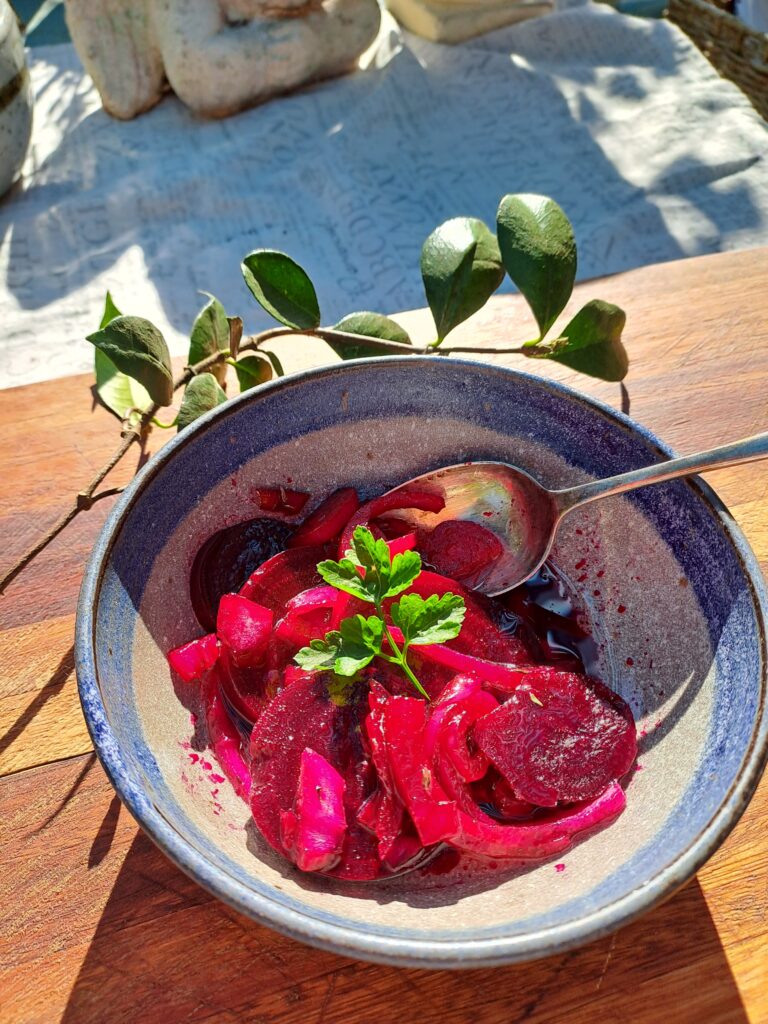 Beetroot salad preserve